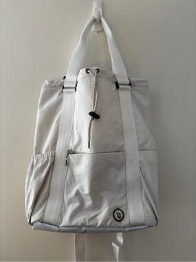 Vuori V1 Convertible Tote White Drawstring Backpack